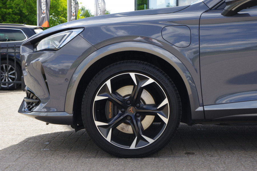 CUPRA Formentor 1.4 e-Hybrid 245 PK VZ Performance PHEV, Kuipstoelen, Groot-Navigatie, Camera, Winterpakket