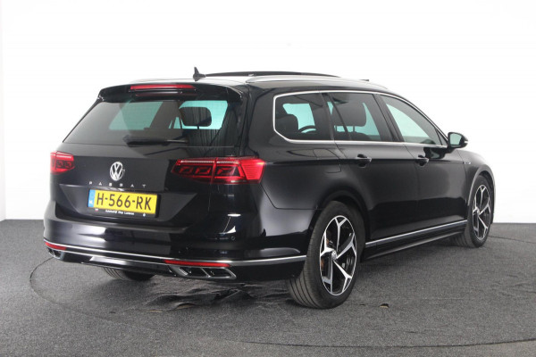 Volkswagen Passat Variant 1.5 TSI Elegance R-line | Org. NL auto | full options.