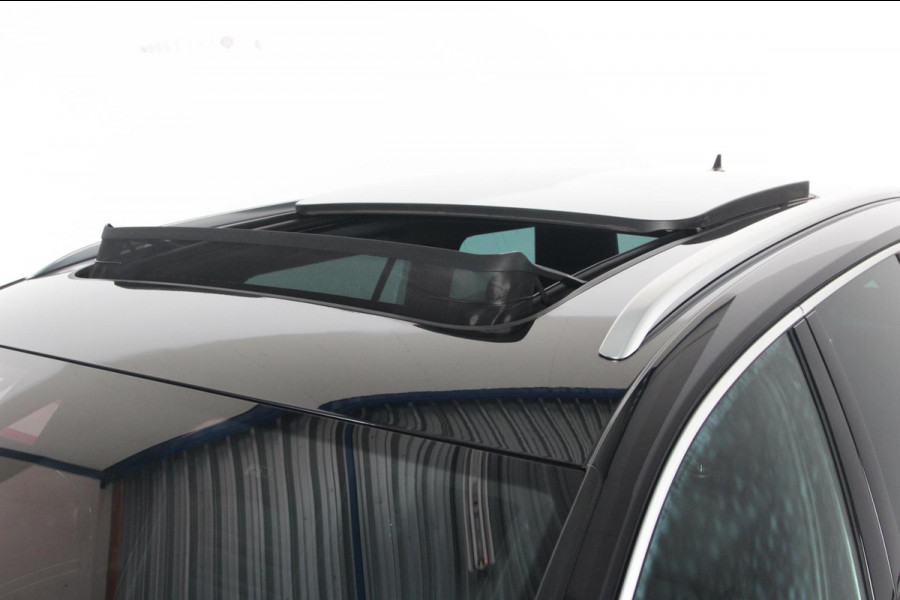 Volkswagen Passat Variant 1.5 TSI Elegance R-line | Org. NL auto | full options.