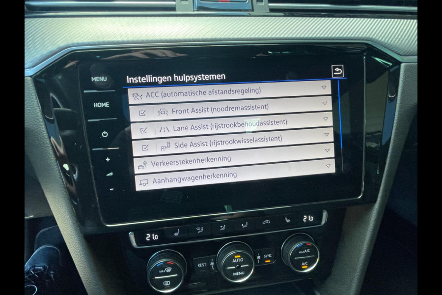 Volkswagen Passat Variant 1.5 TSI Elegance R-line | Org. NL auto | full options.