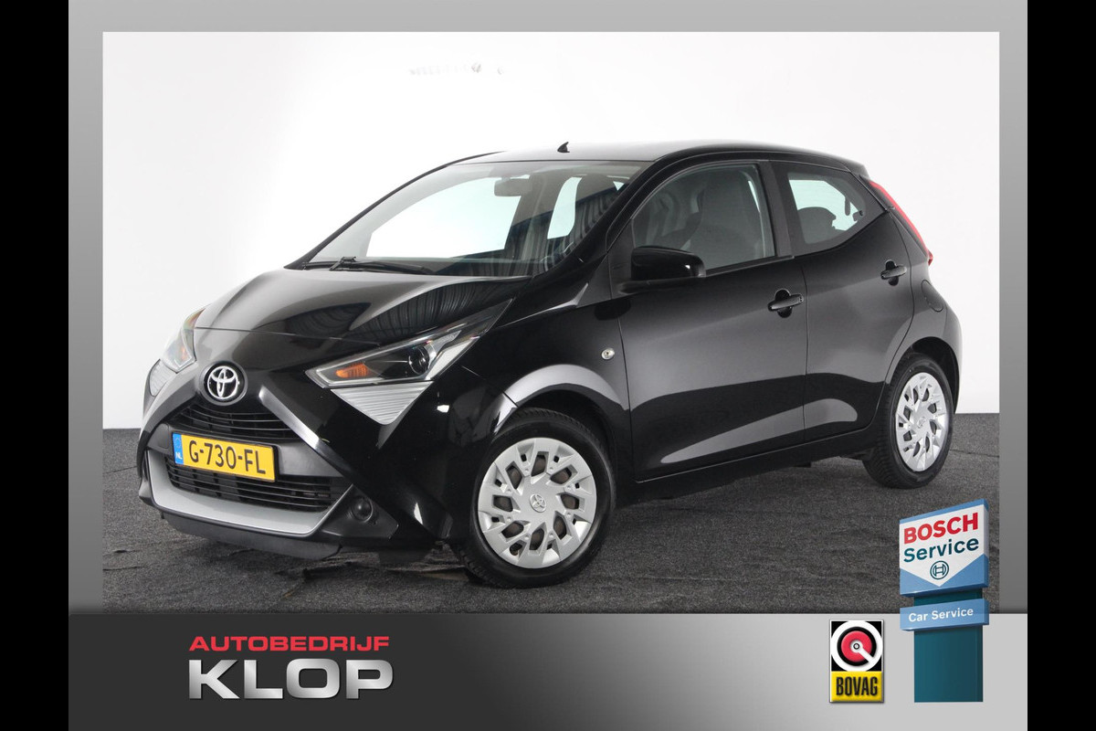 Toyota Aygo 1.0 VVT-i x-play limited | navigatie | Toyota Aygo 1.0 VVT-i x-play limited | navigatie |