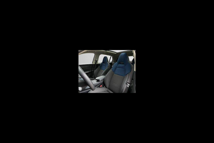 Lynk & Co RS Shadow Edition 01 Trekhaak Pano 360° Navi Adapt cruise 262PK Elekr. Achterklep