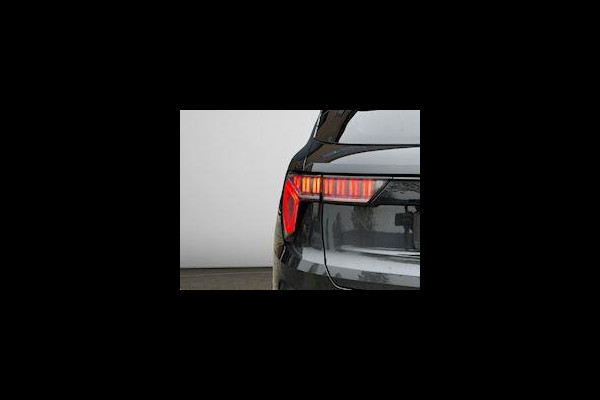 Lynk & Co RS Shadow Edition 01 Trekhaak Pano 360° Navi Adapt cruise 262PK Elekr. Achterklep