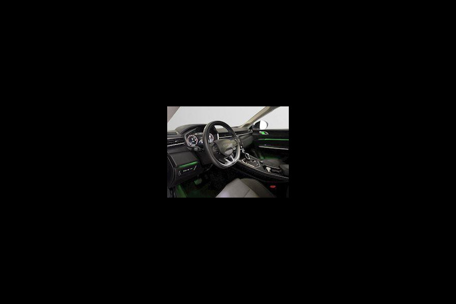 Lynk & Co RS Shadow Edition 01 Trekhaak Pano 360° Navi Adapt cruise 262PK Elekr. Achterklep