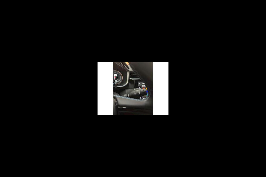 Lynk & Co RS Shadow Edition 01 Trekhaak Pano 360° Navi Adapt cruise 262PK Elekr. Achterklep