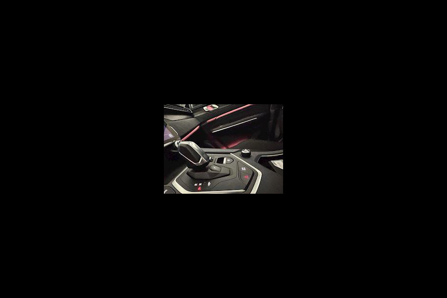 Lynk & Co RS Shadow Edition 01 Trekhaak Pano 360° Navi Adapt cruise 262PK Elekr. Achterklep