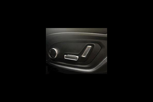 Lynk & Co RS Shadow Edition 01 Trekhaak Pano 360° Navi Adapt cruise 262PK Elekr. Achterklep