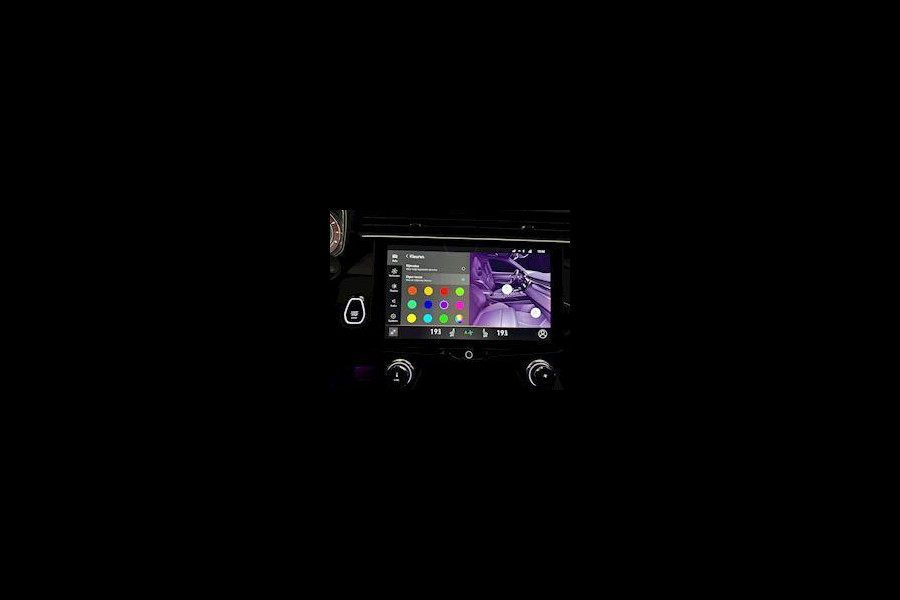 Lynk & Co RS Shadow Edition 01 Trekhaak Pano 360° Navi Adapt cruise 262PK Elekr. Achterklep