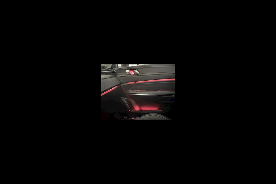 Lynk & Co RS Shadow Edition 01 Trekhaak Pano 360° Navi Adapt cruise 262PK Elekr. Achterklep