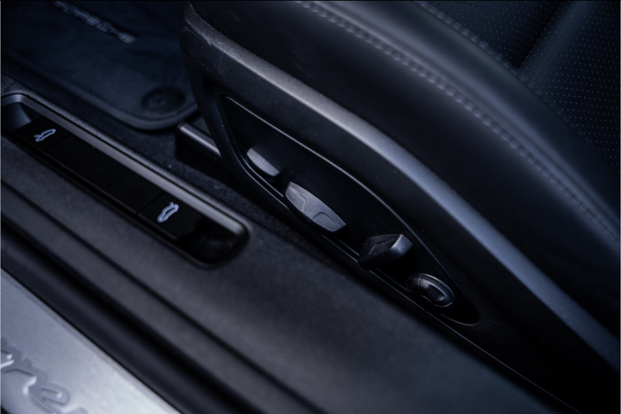Porsche 911 992.2 3.0 Carrera - MY2025 | Sport Chrono + | Lift | Panorama | Bose