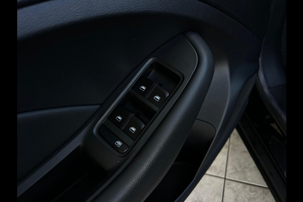 MG ZS EV Luxury 45 kWh NL AUTO | PANO | LEDER |