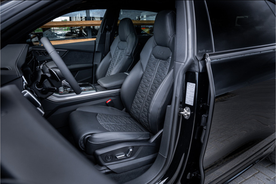 Audi RSQ8 4.0 TFSI quattro - Panorama | B&O | Massage | 360 Camera | ACC