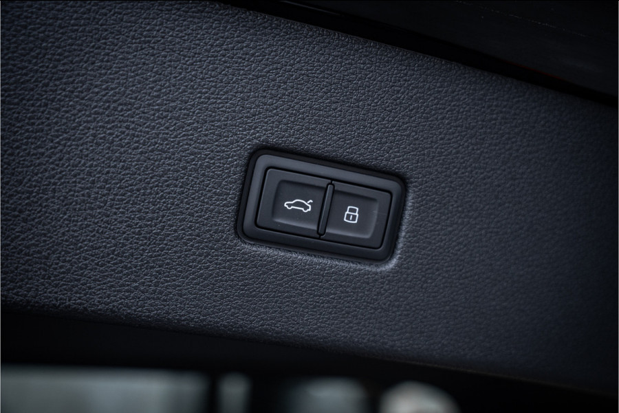 Audi RSQ8 4.0 TFSI quattro - Panorama | B&O | Massage | 360 Camera | ACC