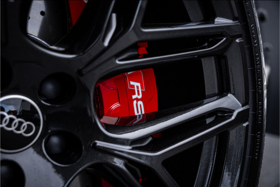 Audi RSQ8 4.0 TFSI quattro - Panorama | B&O | Massage | 360 Camera | ACC