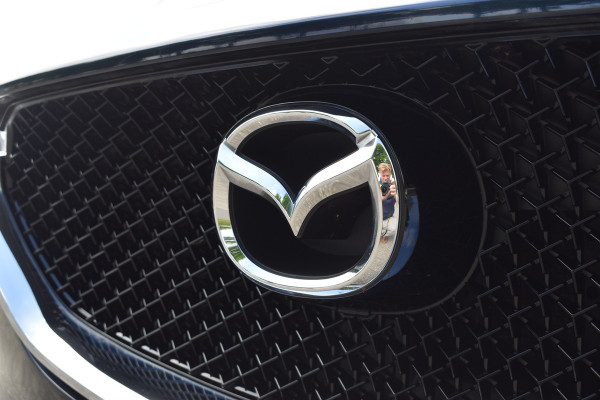 Mazda CX-5 2.0 SkyActiv-G 165 GT-Luxury / Lane assist / Cruise Ctrl . / Head up / BOSE / Leder / Verw. Stoelen + bank