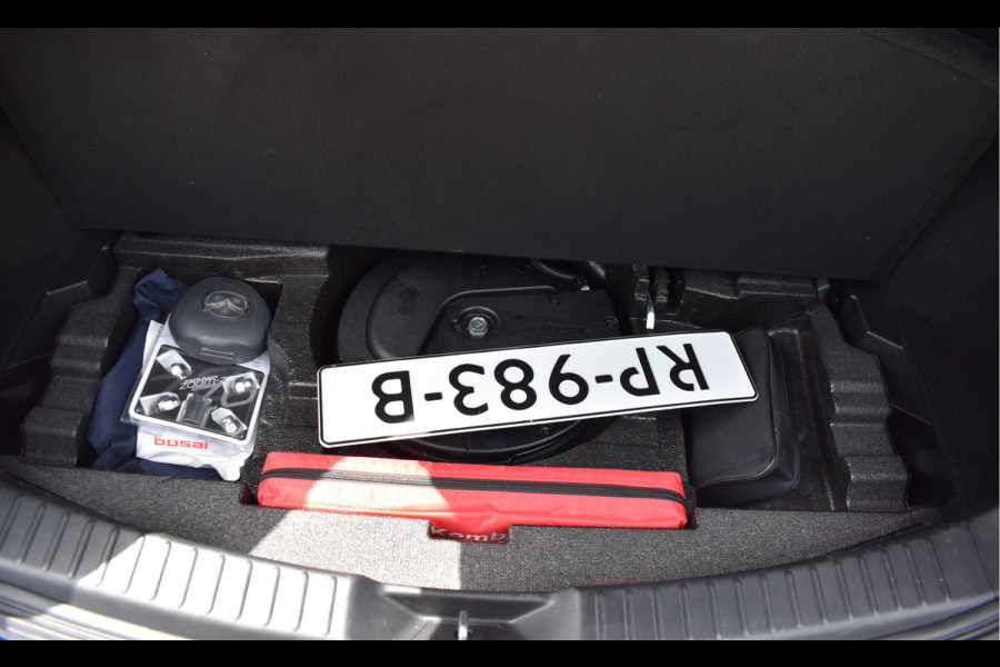 Mazda CX-5 2.0 SkyActiv-G 165 GT-Luxury / Lane assist / Cruise Ctrl . / Head up / BOSE / Leder / Verw. Stoelen + bank