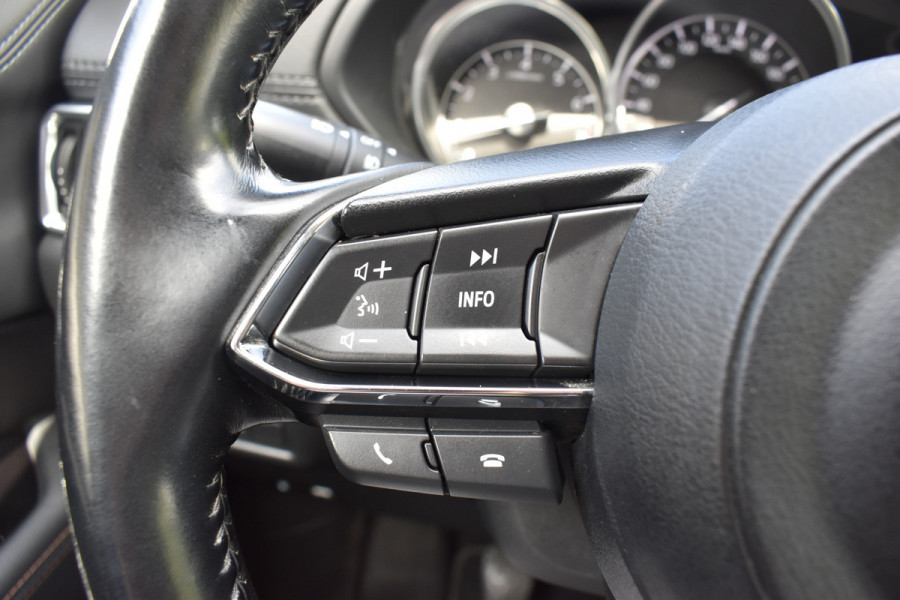 Mazda CX-5 2.0 SkyActiv-G 165 GT-Luxury / Lane assist / Cruise Ctrl . / Head up / BOSE / Leder / Verw. Stoelen + bank