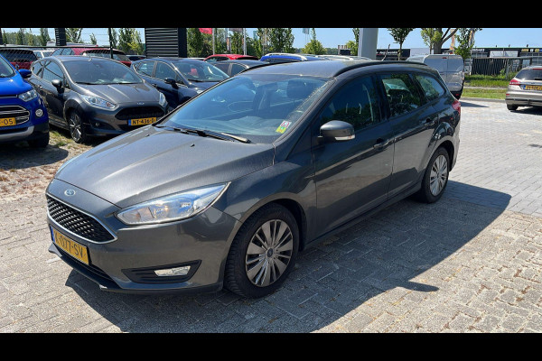 Ford FOCUS Wagon 1.0 Titanium | Stoelverwarming | Cruise control