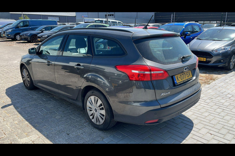 Ford FOCUS Wagon 1.0 Titanium | Stoelverwarming | Cruise control