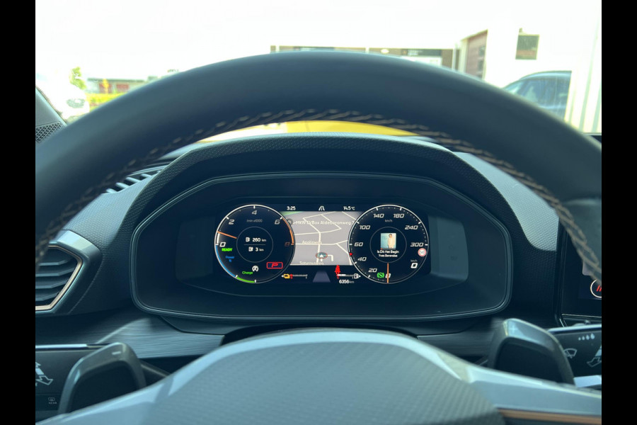CUPRA Leon Sportstourer 1.4 e-Hybrid VZ Copper Edition PHEV | 244pk | Panoramadak | Adaptieve Cruise | Matrix Led | Stoelverwarming