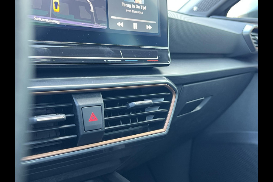 CUPRA Leon Sportstourer 1.4 e-Hybrid VZ Copper Edition PHEV | 244pk | Panoramadak | Adaptieve Cruise | Matrix Led | Stoelverwarming