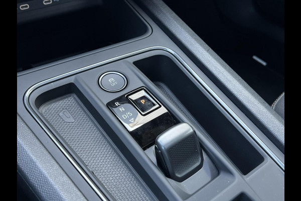 CUPRA Leon Sportstourer 1.4 e-Hybrid VZ Copper Edition PHEV | 244pk | Panoramadak | Adaptieve Cruise | Matrix Led | Stoelverwarming