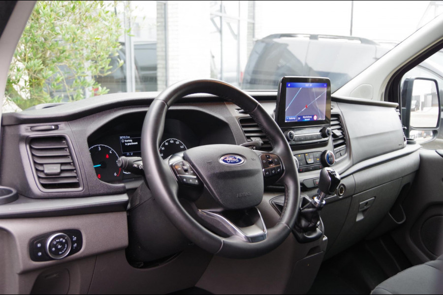 Ford Transit Custom 2.0 TDCI SPORT EDITION! 130PK, 3-ZITS, NAVI, CAMERA, CRUISE, STOELVERWARMING, PARKEERSENSOREN AIRCO, APPLE CARPLAY