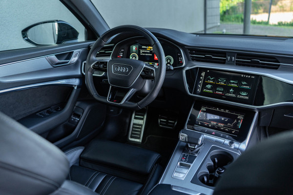 Audi A6 Avant 55 TFSI e Competition Quattro / MTM/ Standkachel/ Cruise Control/ Trekhaak/ Panoramadak/ 270kW