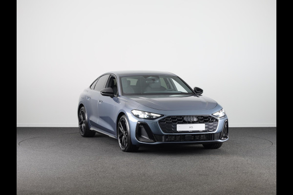 Audi A5 2.0 e-hybrid quattro S edition omgevingscamera's, adaptive cruise control, led achterlichten, privacy glass, optiek pakket zwart plus