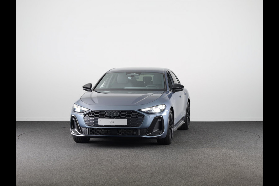 Audi A5 2.0 e-hybrid quattro S edition omgevingscamera's, adaptive cruise control, led achterlichten, privacy glass, optiek pakket zwart plus