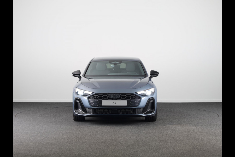 Audi A5 2.0 e-hybrid quattro S edition omgevingscamera's, adaptive cruise control, led achterlichten, privacy glass, optiek pakket zwart plus