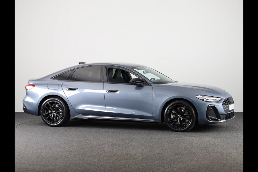 Audi A5 2.0 e-hybrid quattro S edition omgevingscamera's, adaptive cruise control, led achterlichten, privacy glass, optiek pakket zwart plus
