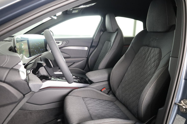Audi A5 2.0 e-hybrid quattro S edition omgevingscamera's, adaptive cruise control, led achterlichten, privacy glass, optiek pakket zwart plus