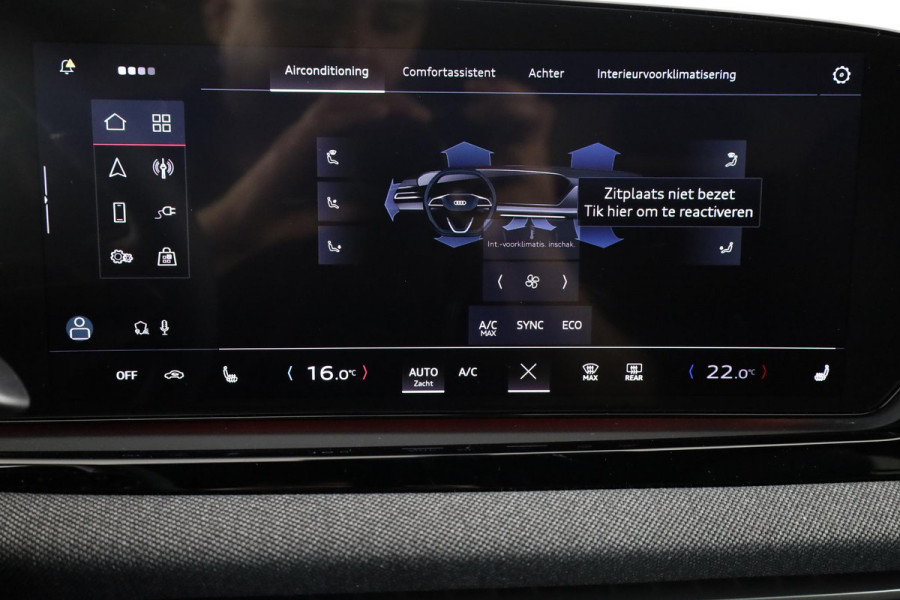 Audi A5 2.0 e-hybrid quattro S edition omgevingscamera's, adaptive cruise control, led achterlichten, privacy glass, optiek pakket zwart plus