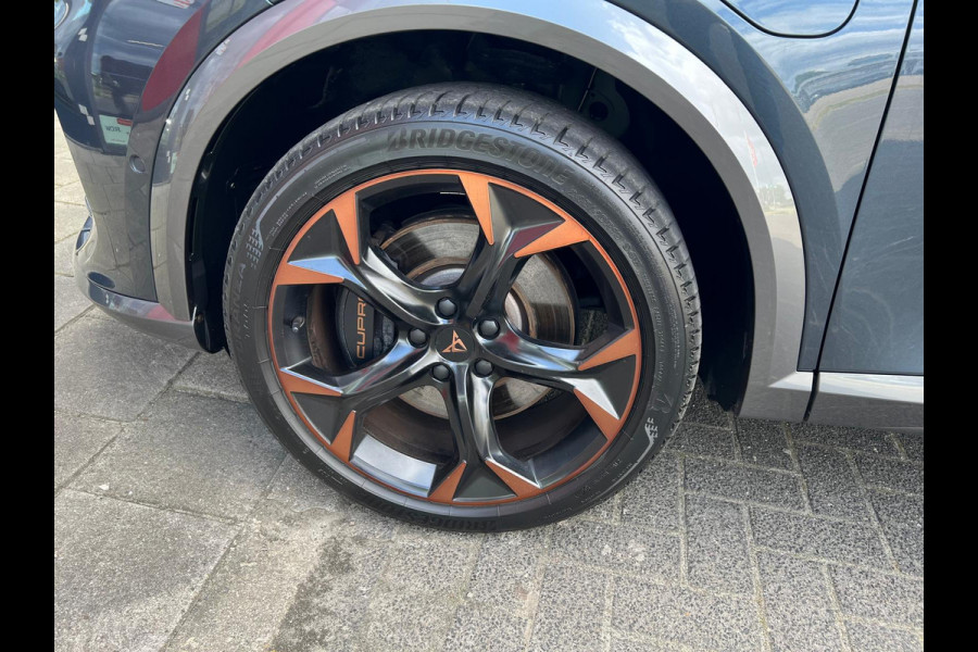 CUPRA Formentor 1.4 e-Hybrid VZ Copper Edition