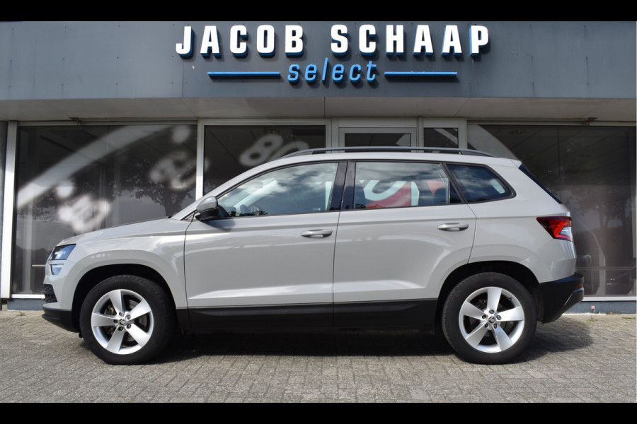 Škoda Karoq 1.5 TSI ACT Ambition Business / Trekhaak / PDC v+a / Carplay / Navigatie