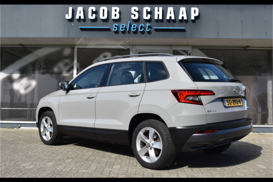 Škoda Karoq 1.5 TSI ACT Ambition Business / Trekhaak / PDC v+a / Carplay / Navigatie