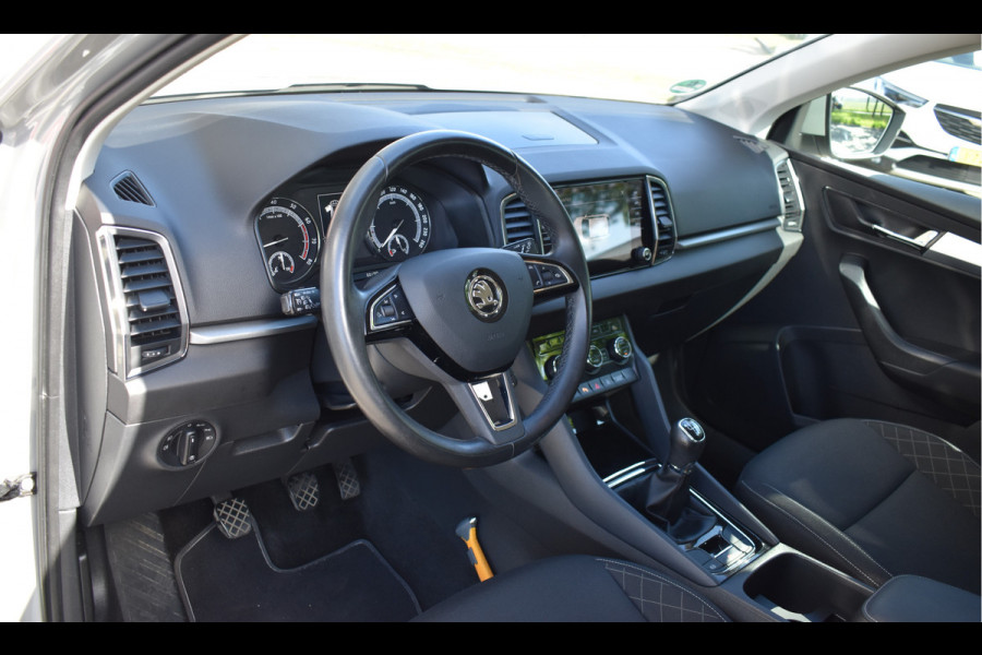 Škoda Karoq 1.5 TSI ACT Ambition Business / Trekhaak / PDC v+a / Carplay / Navigatie