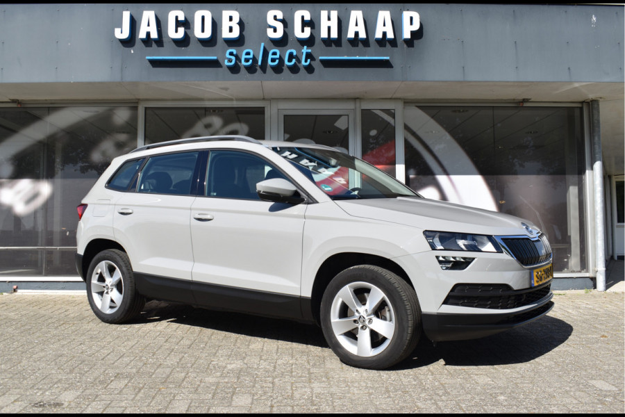 Škoda Karoq 1.5 TSI ACT Ambition Business / Trekhaak / PDC v+a / Carplay / Navigatie