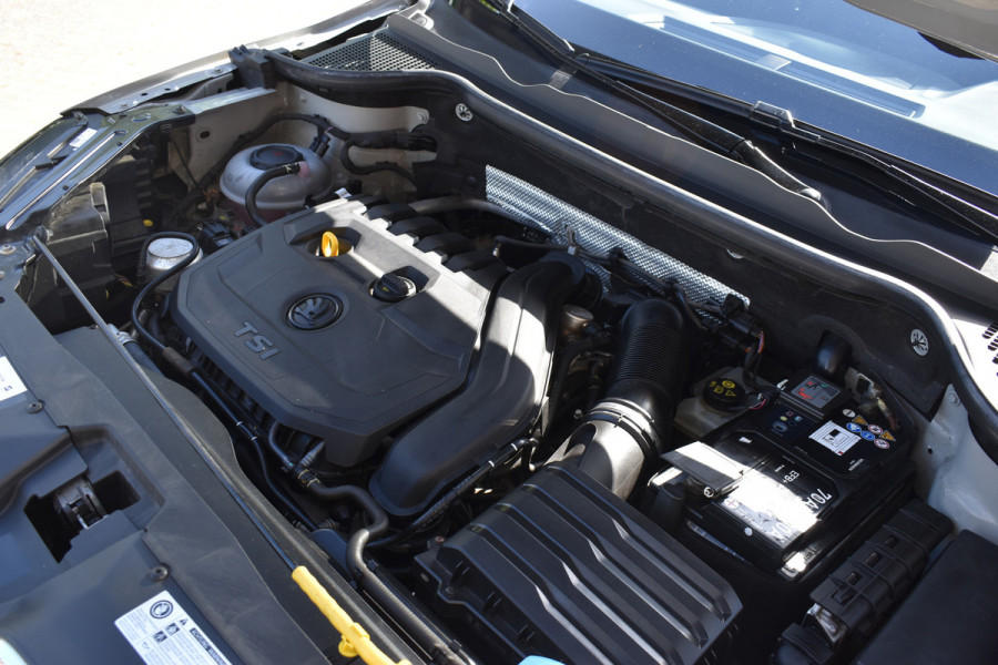 Škoda Karoq 1.5 TSI ACT Ambition Business / Trekhaak / PDC v+a / Carplay / Navigatie