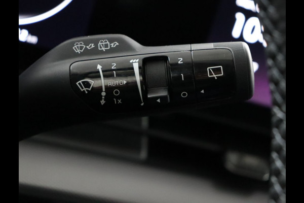 Kia Sportage 1.6 T-GDi MHEV DynamicPlusLine Apple Carplay/Android Auto - Elektrisch bedienbare voorstoelen - Elektrisch glazen panorama-dak - Navigatie - Fabrieksgarantie tot 02-2032