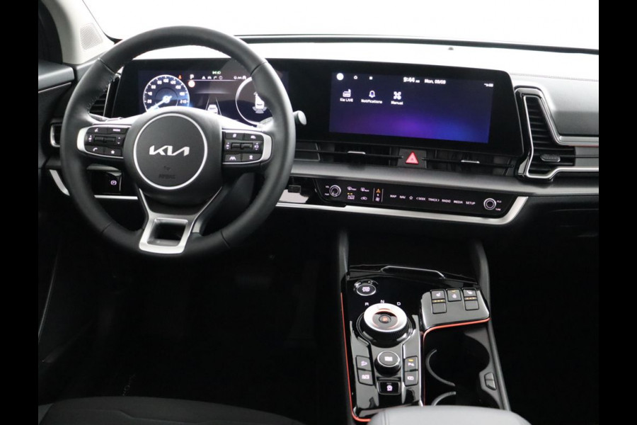 Kia Sportage 1.6 T-GDi MHEV DynamicPlusLine Apple Carplay/Android Auto - Elektrisch bedienbare voorstoelen - Elektrisch glazen panorama-dak - Navigatie - Fabrieksgarantie tot 02-2032