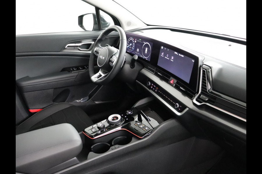 Kia Sportage 1.6 T-GDi MHEV DynamicPlusLine Apple Carplay/Android Auto - Elektrisch bedienbare voorstoelen - Elektrisch glazen panorama-dak - Navigatie - Fabrieksgarantie tot 02-2032