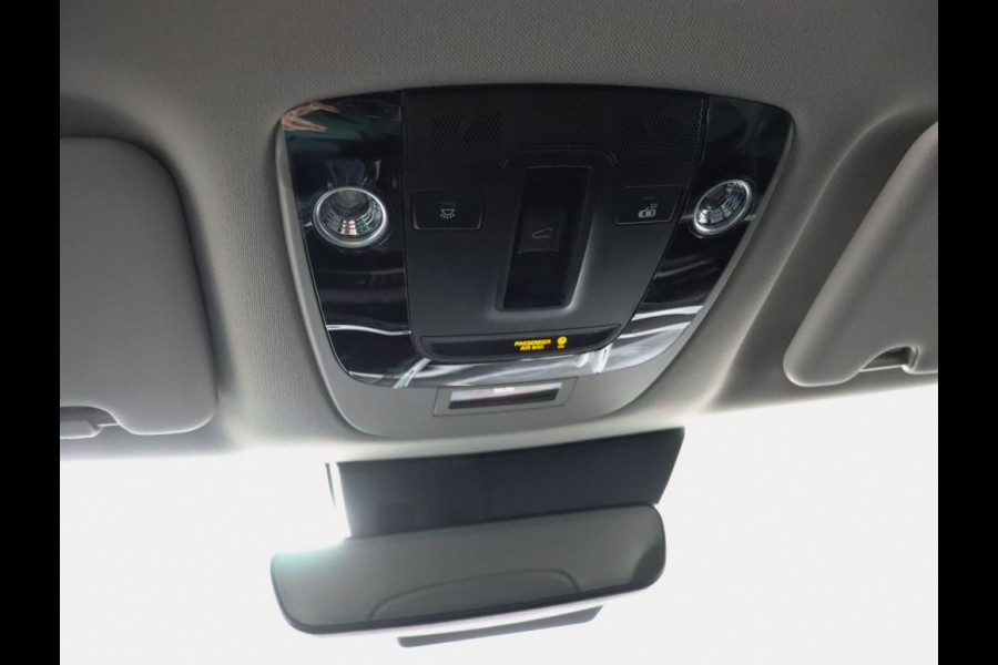 Kia Sportage 1.6 T-GDi MHEV DynamicPlusLine Apple Carplay/Android Auto - Elektrisch bedienbare voorstoelen - Elektrisch glazen panorama-dak - Navigatie - Fabrieksgarantie tot 02-2032