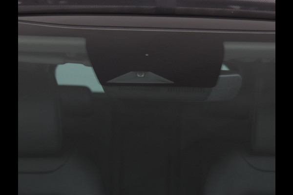 Kia Sportage 1.6 T-GDi MHEV DynamicPlusLine Apple Carplay/Android Auto - Elektrisch bedienbare voorstoelen - Elektrisch glazen panorama-dak - Navigatie - Fabrieksgarantie tot 02-2032