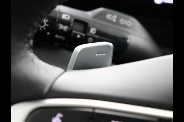 Kia Sportage 1.6 T-GDi MHEV DynamicPlusLine Apple Carplay/Android Auto - Elektrisch bedienbare voorstoelen - Elektrisch glazen panorama-dak - Navigatie - Fabrieksgarantie tot 02-2032