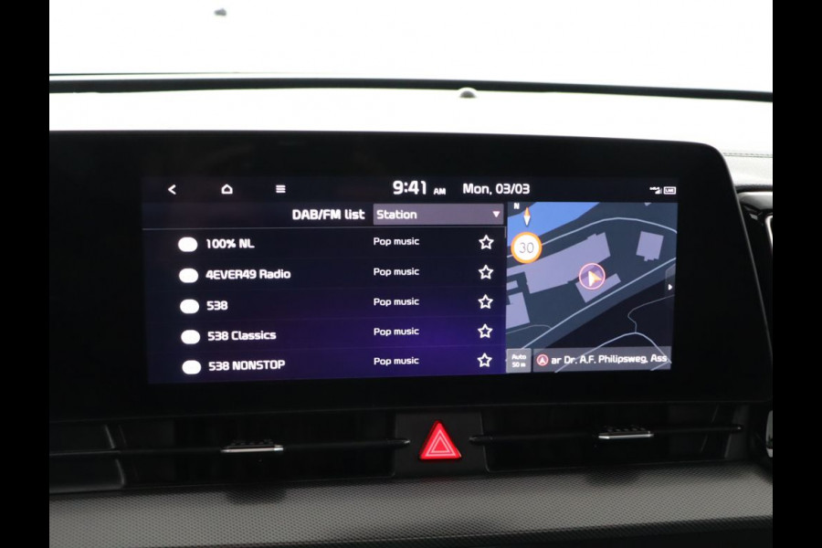 Kia Sportage 1.6 T-GDi MHEV DynamicPlusLine Apple Carplay/Android Auto - Elektrisch bedienbare voorstoelen - Elektrisch glazen panorama-dak - Navigatie - Fabrieksgarantie tot 02-2032