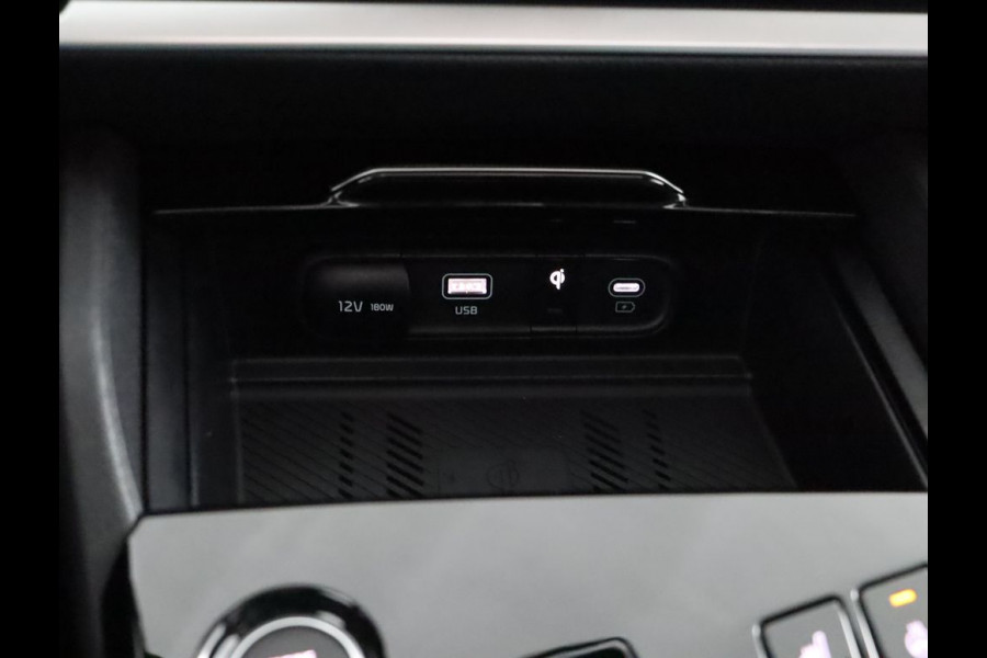 Kia Sportage 1.6 T-GDi MHEV DynamicPlusLine Apple Carplay/Android Auto - Elektrisch bedienbare voorstoelen - Elektrisch glazen panorama-dak - Navigatie - Fabrieksgarantie tot 02-2032