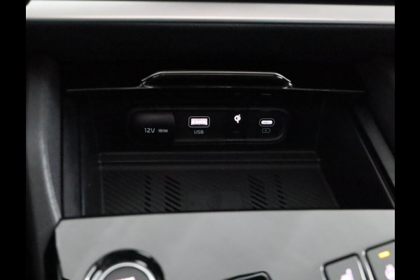 Kia Sportage 1.6 T-GDi MHEV DynamicPlusLine Apple Carplay/Android Auto - Elektrisch bedienbare voorstoelen - Elektrisch glazen panorama-dak - Navigatie - Fabrieksgarantie tot 02-2032