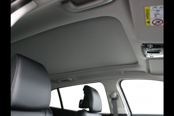 Kia Sportage 1.6 T-GDi MHEV DynamicPlusLine Apple Carplay/Android Auto - Elektrisch bedienbare voorstoelen - Elektrisch glazen panorama-dak - Navigatie - Fabrieksgarantie tot 02-2032